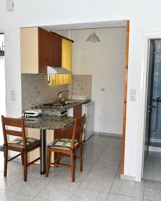 אגיוקמפוס Marmaron Rooms מראה חיצוני תמונה