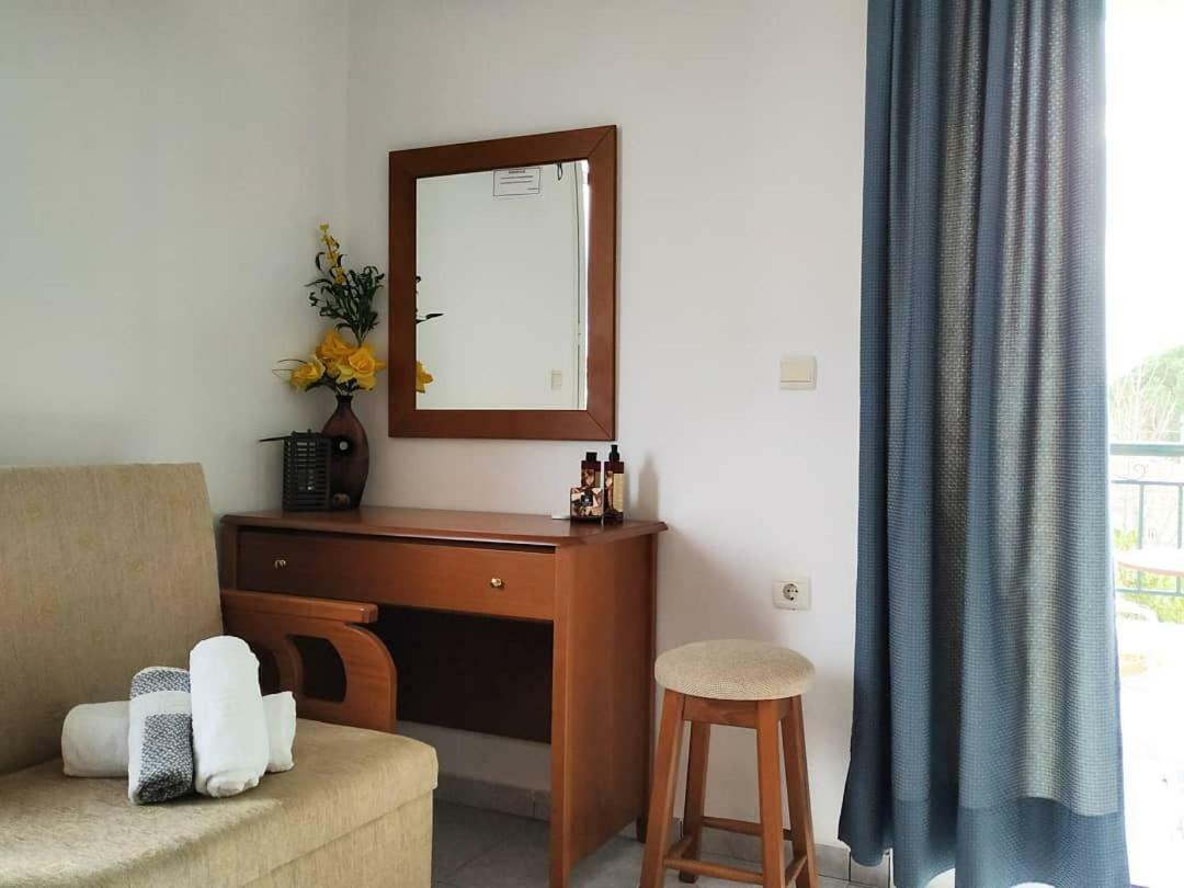 אגיוקמפוס Marmaron Rooms מראה חיצוני תמונה